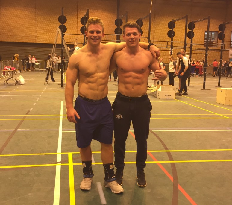 photo-04-12-2016-16-52-39